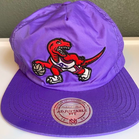 throwback toronto raptors hat